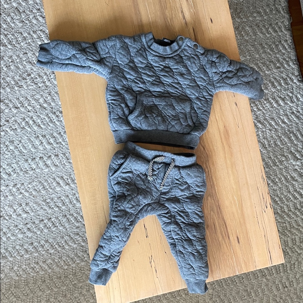 Volcom Quilted Charcoal Baby matching set